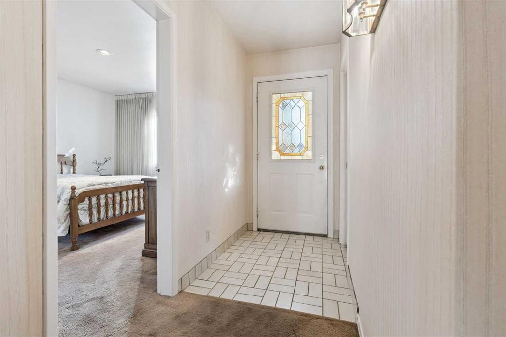 Picture for 34 Rosery Drive NW