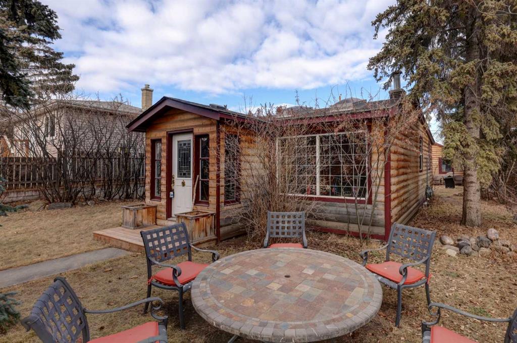 Picture for 6424 32 Avenue NW