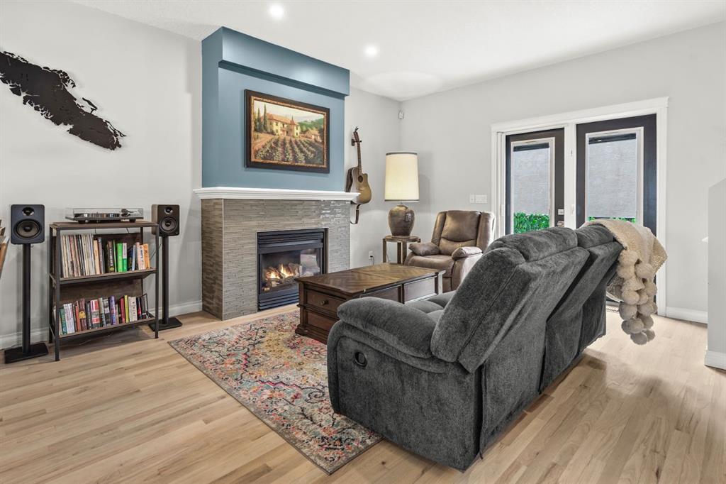 Picture for 2401 17 Street SW