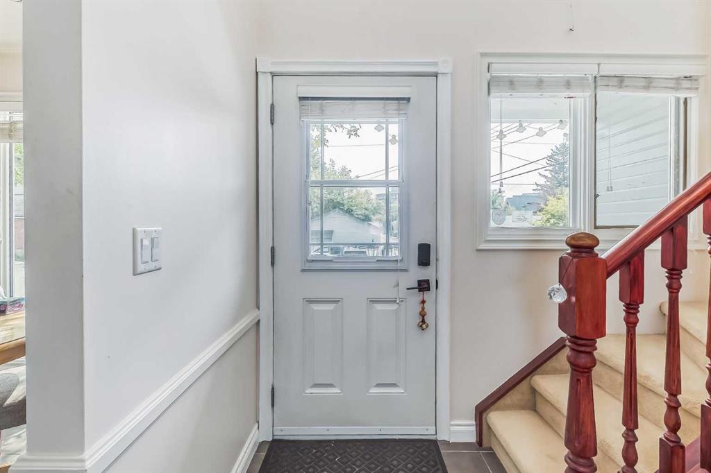 Picture for 8, 834 2 Avenue NW