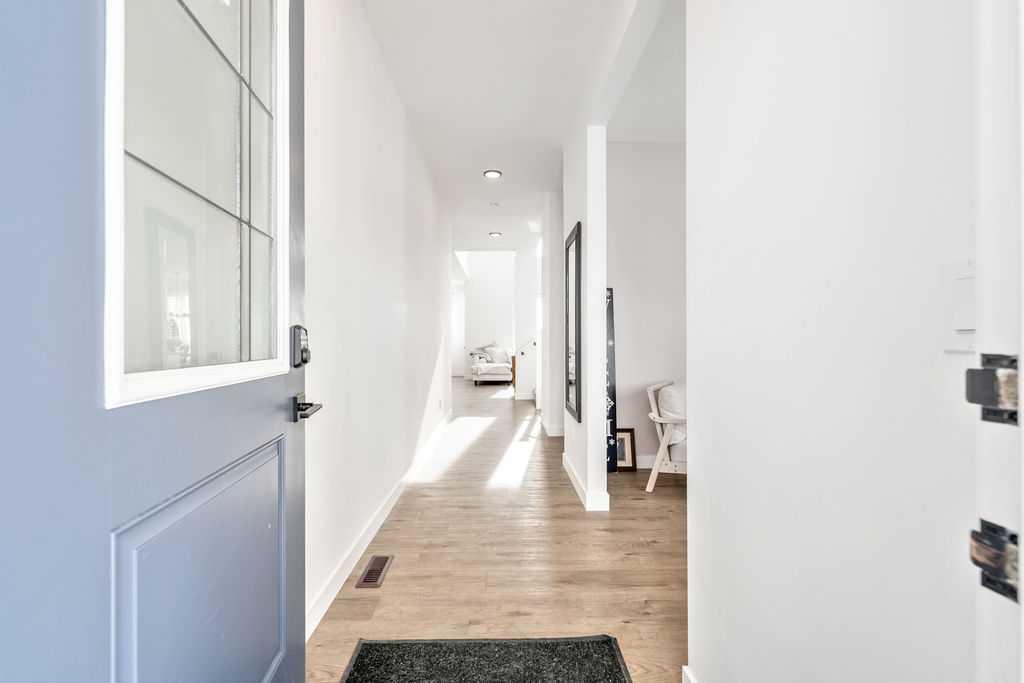 Picture for 127 Brander Avenue 