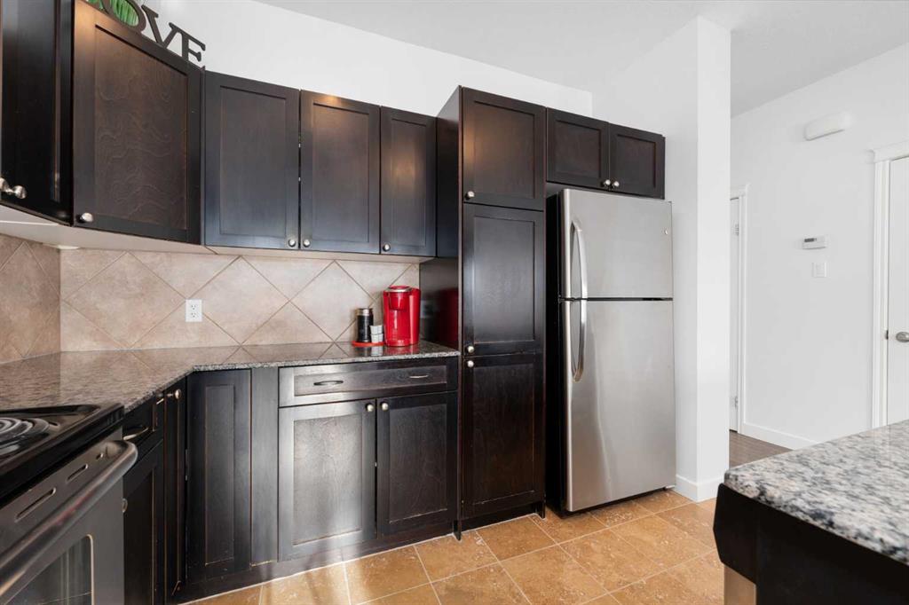 Picture for 602, 620 Luxstone Landing SW