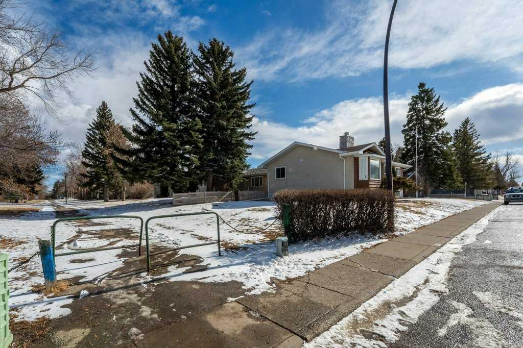 Picture for 3204 33 Street SE