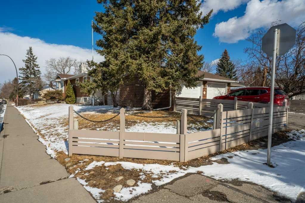 Picture for 3204 33 Street SE