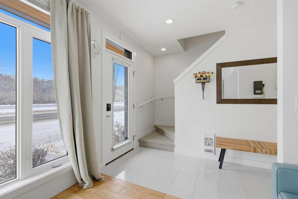 Picture for 3012 Parkdale Boulevard NW