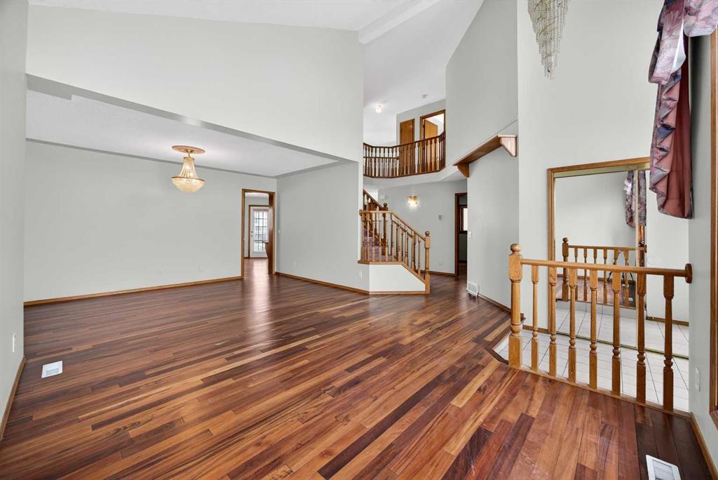 Picture for 90 Hawkmount Green NW