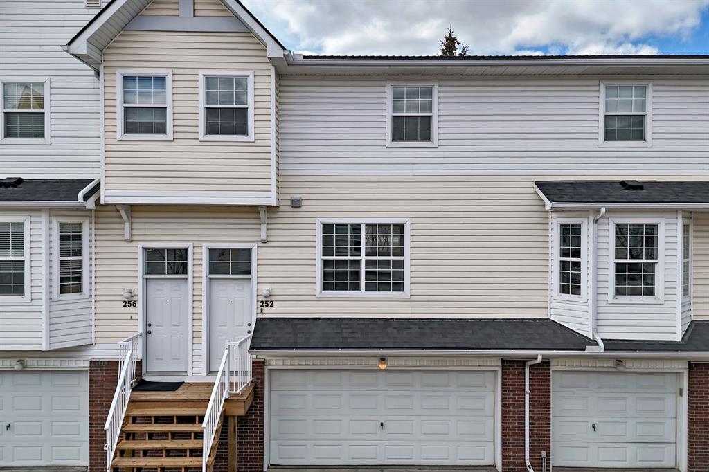 Picture for 252 Prestwick Acres Lane SE