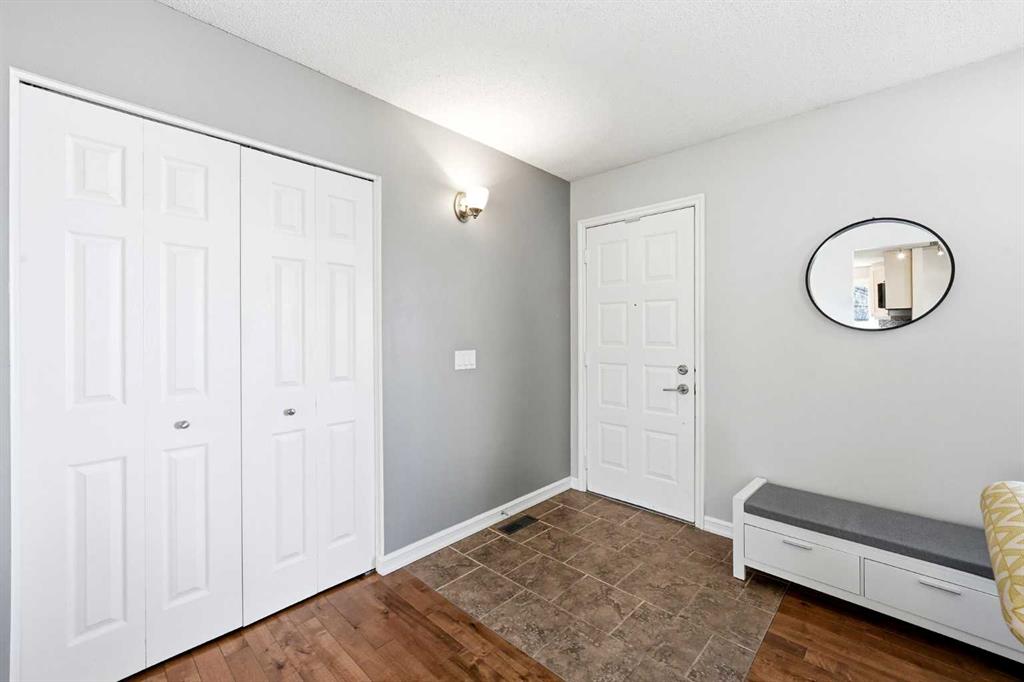 Picture for 14775 Deer Ridge Drive SE