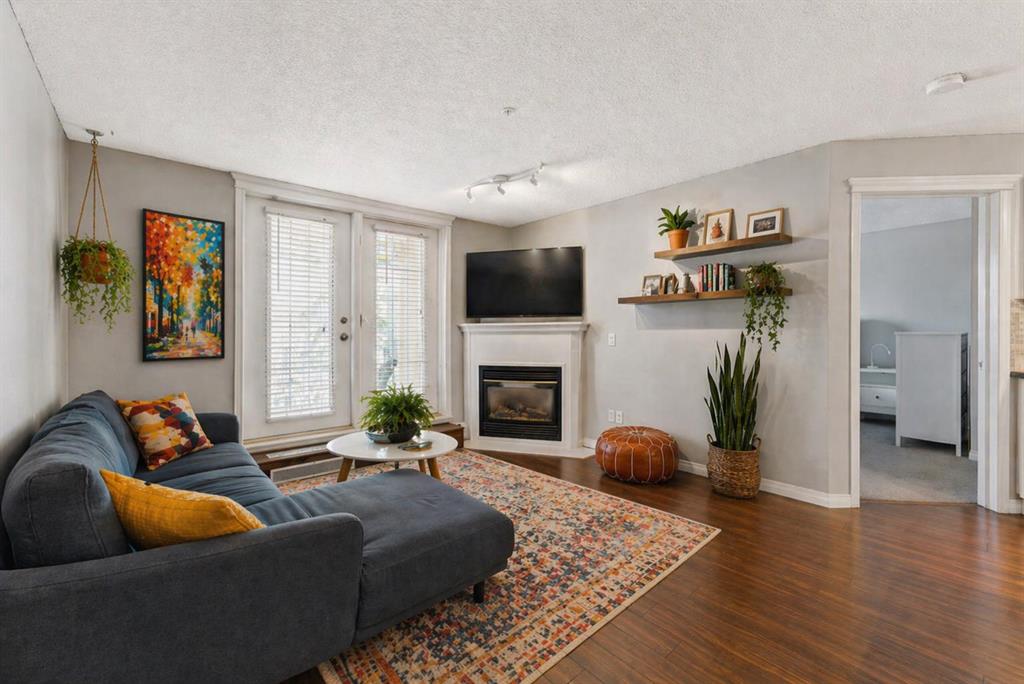 Picture for 208, 2212 34 Avenue SW