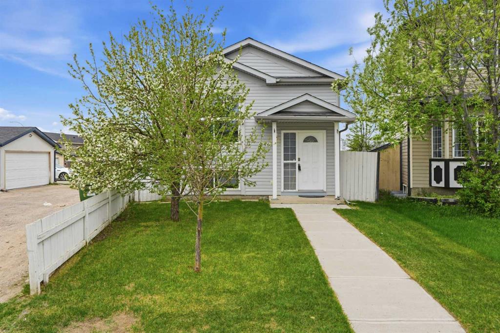 Picture for 246 Martinvalley Mews NE