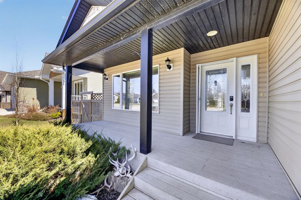 Picture for 15 Meadowview Court 
