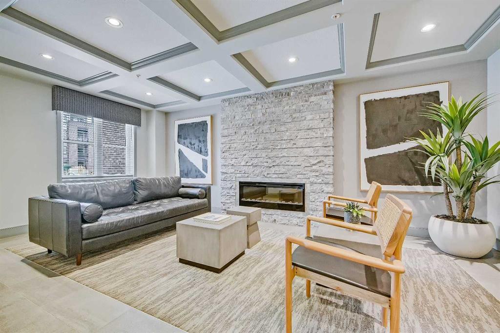 Picture for 1207, 80 Greenbriar Place NW