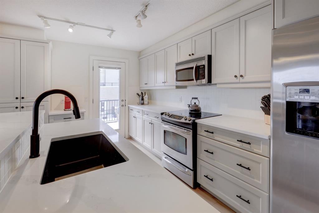 Picture for 2210, 10221 Tuscany Boulevard NW