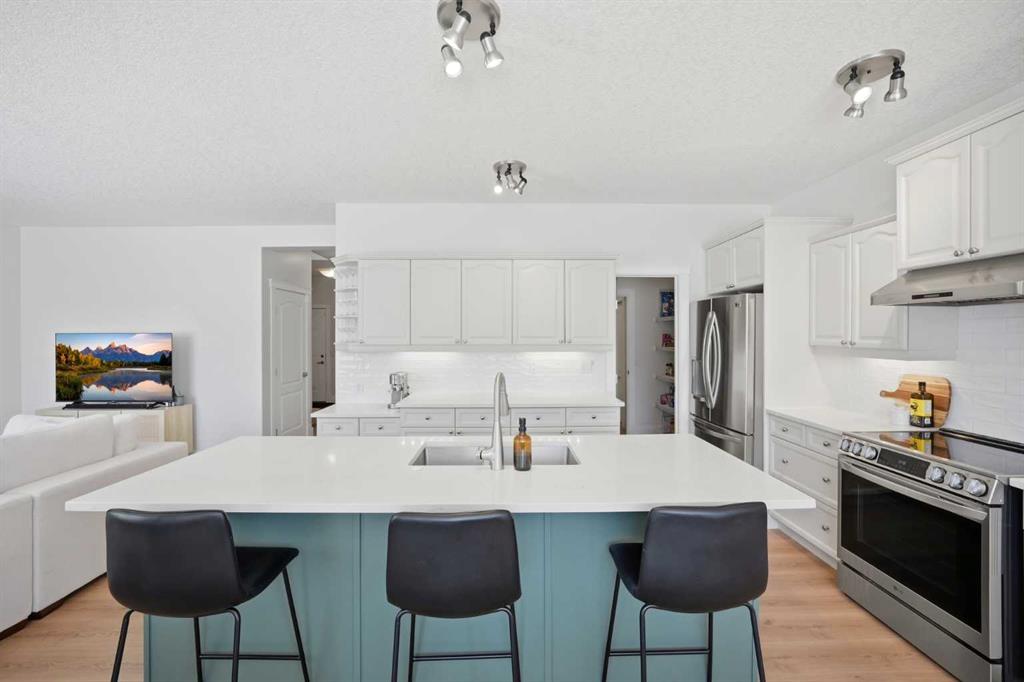Picture for 373 Sagewood Drive SW