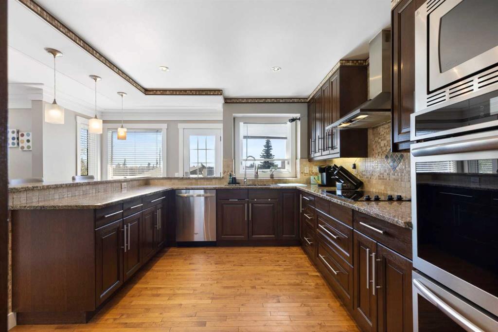 Picture for 1030 Mckenzie Lake Bay SE