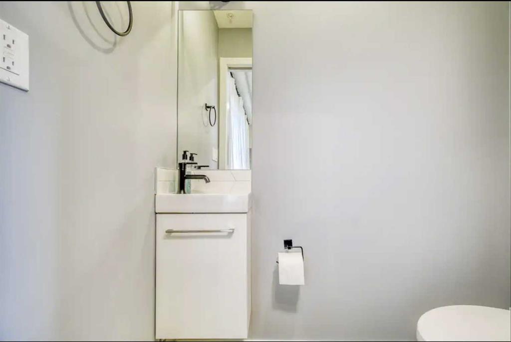 Picture for 205, 109 Kananaskis Way 