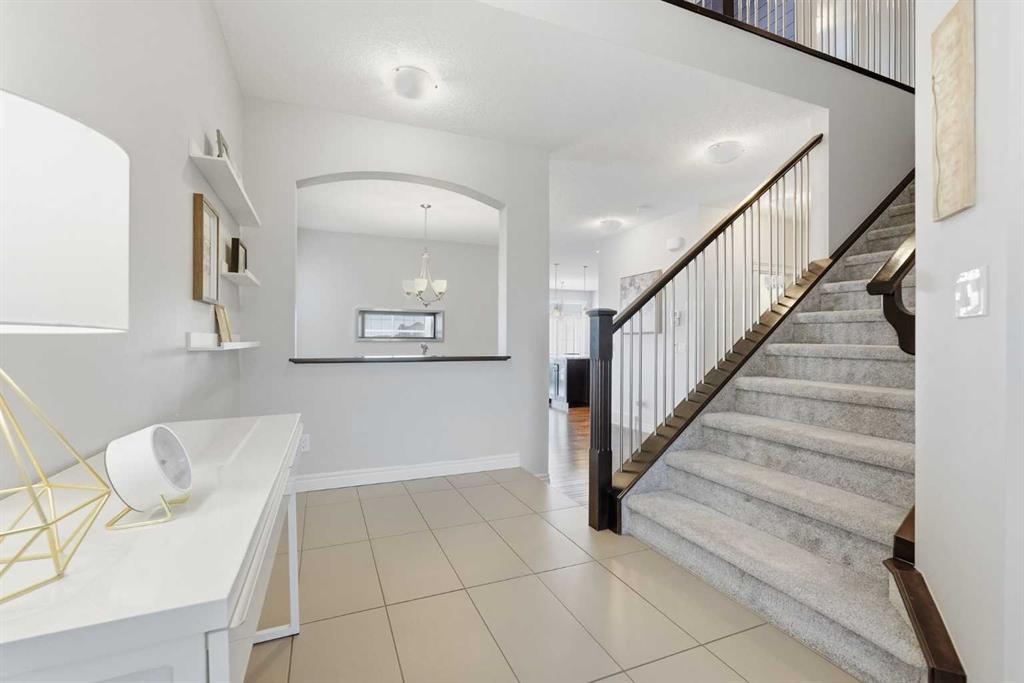 Picture for 127 Marquis Grove SE