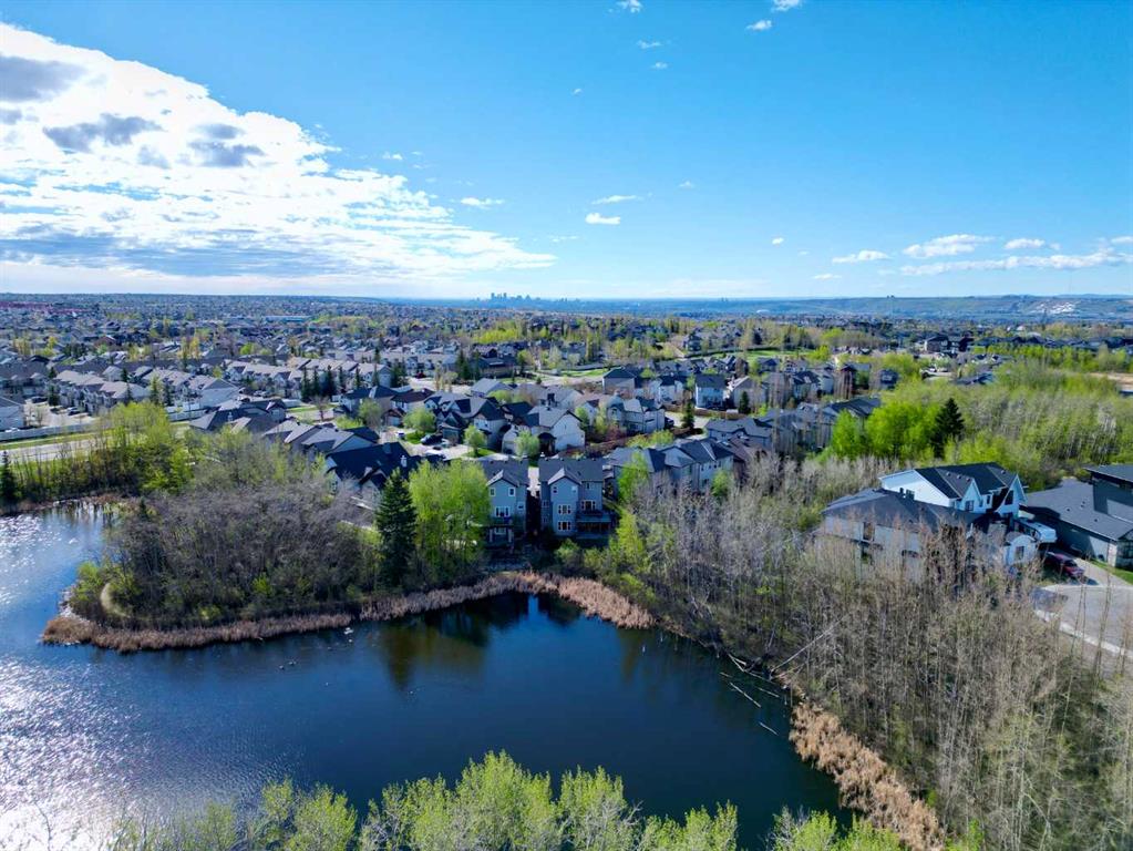 Picture for 125 Rockborough Green NW