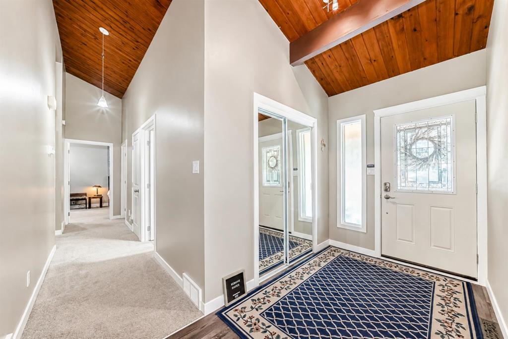 Picture for 12 Wolf Crescent 