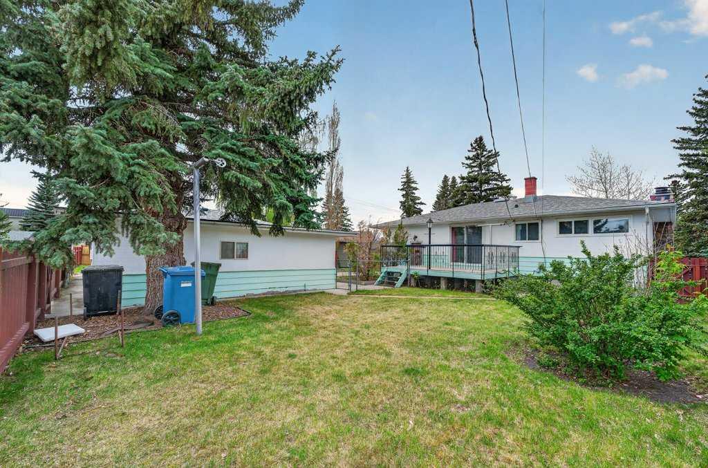 Picture for 83 Ferncliff Crescent SE