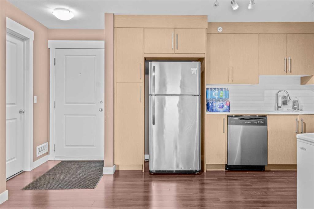 Picture for 5404, 302 Skyview Ranch Drive NE