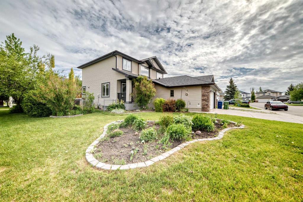 Picture for 167 Fairways Close NW