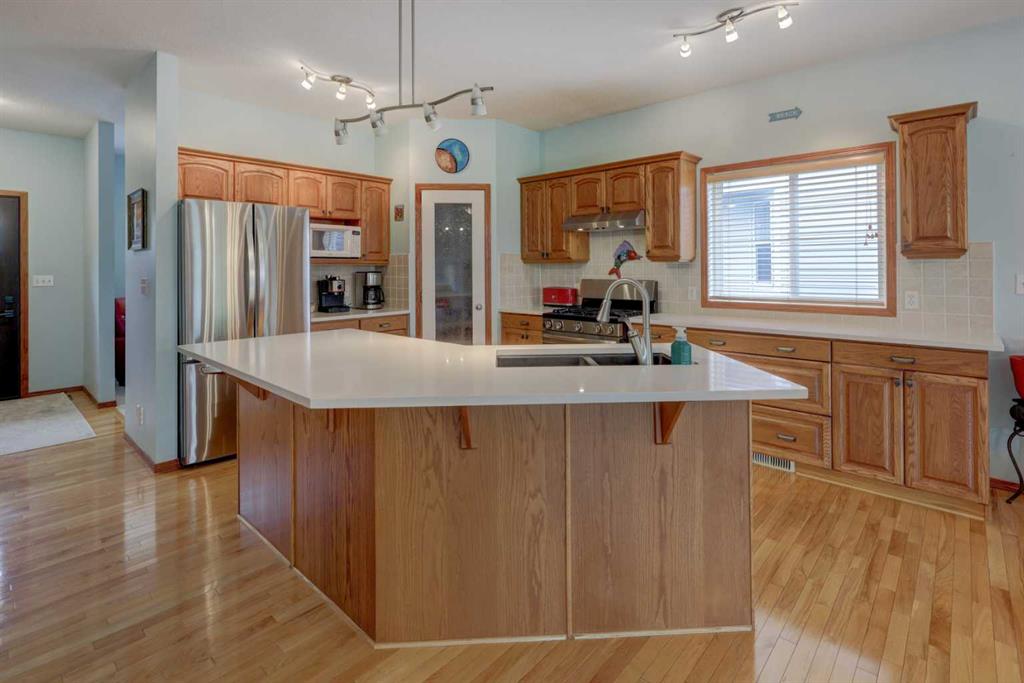 Picture for 123 Hillview Road 
