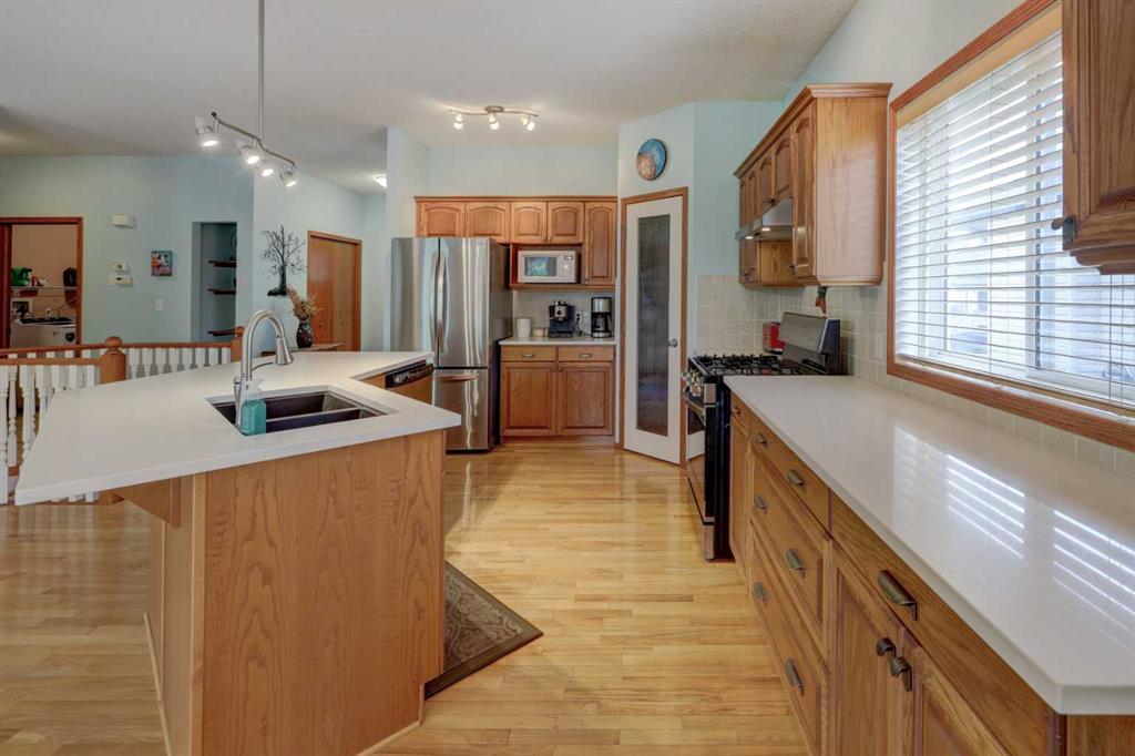 Picture for 123 Hillview Road 