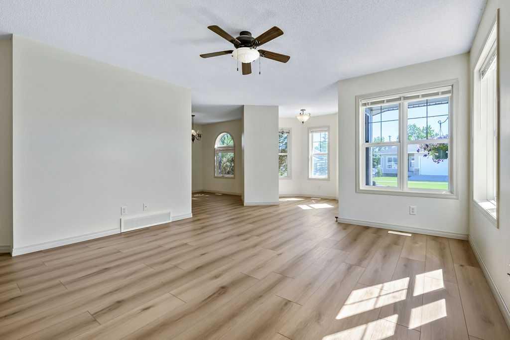 Picture for 1013 3rd Street SW