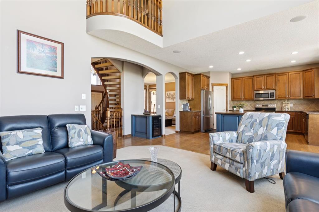 Picture for 35 Tremblant Point SW