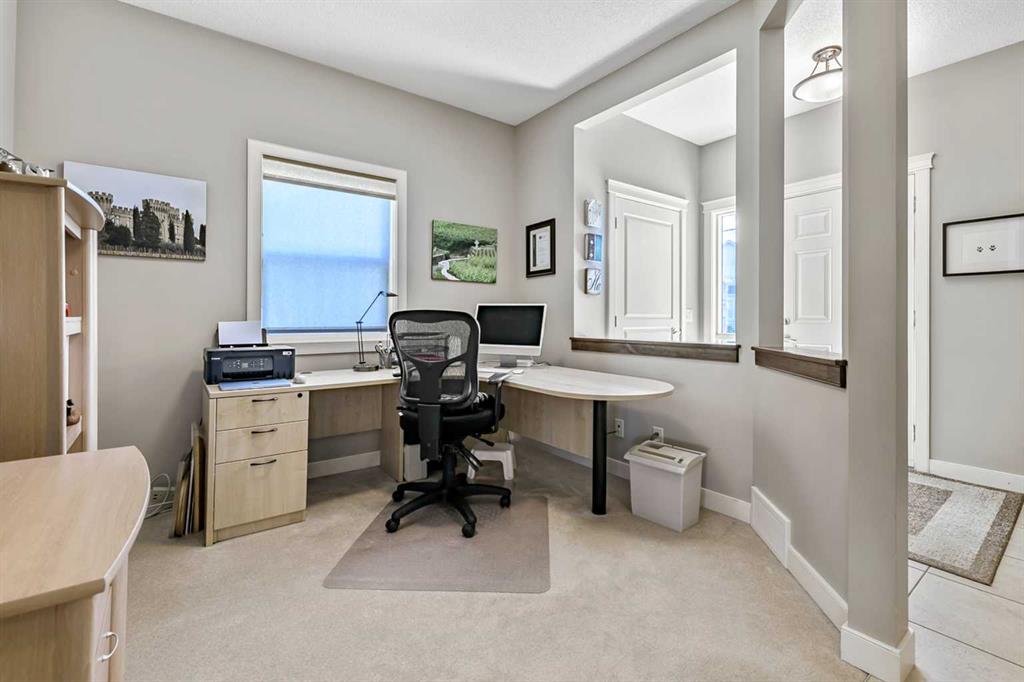 Picture for 78 Cranberry Avenue SE