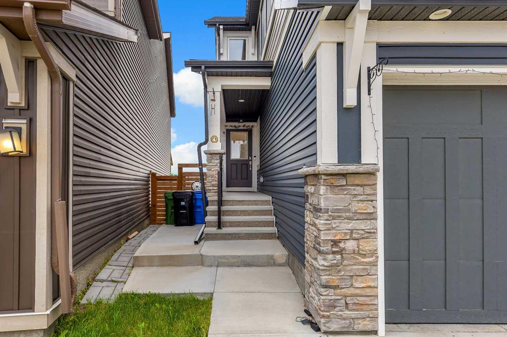 Picture for 176 Howse Crescent NE