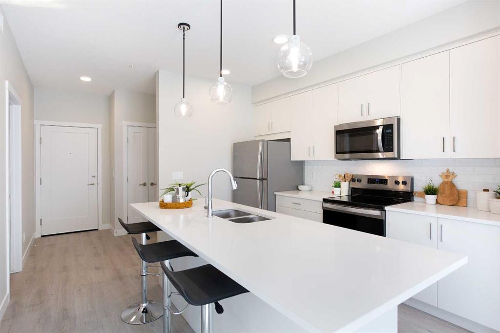 Picture for 111, 660 Shawnee Square 