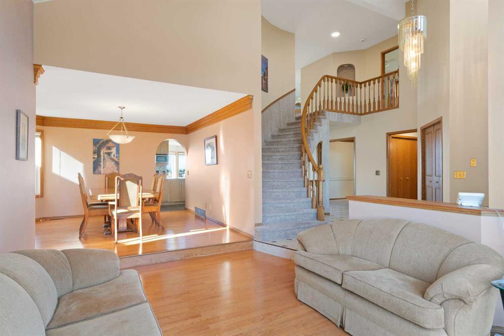 Picture for 79 Edenstone View NW https://www.cirrealty.ca/reb/creb/58/A2266558_18.jpg