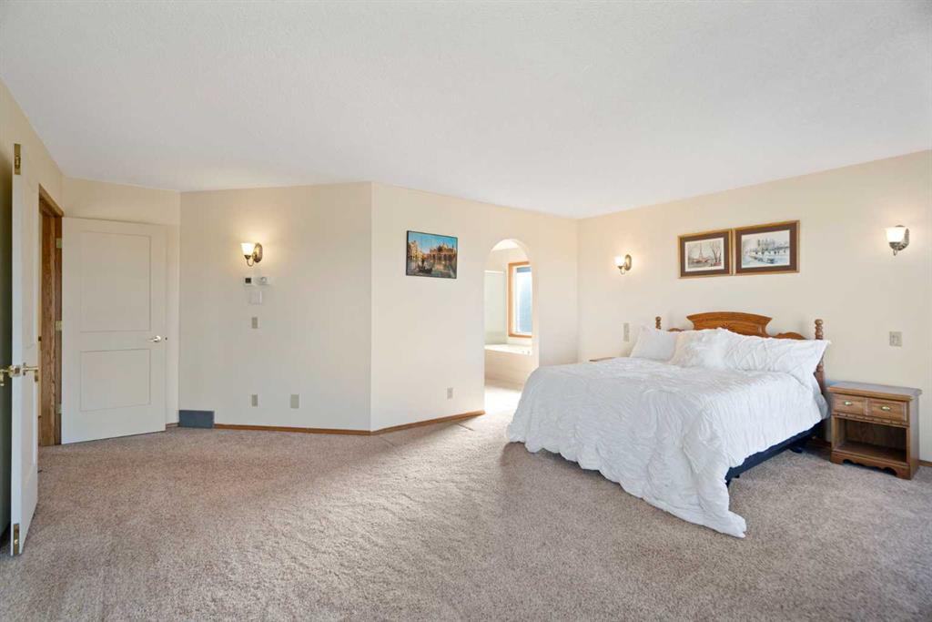 Picture for 79 Edenstone View NW https://www.cirrealty.ca/reb/creb/58/A2266558_27.jpg