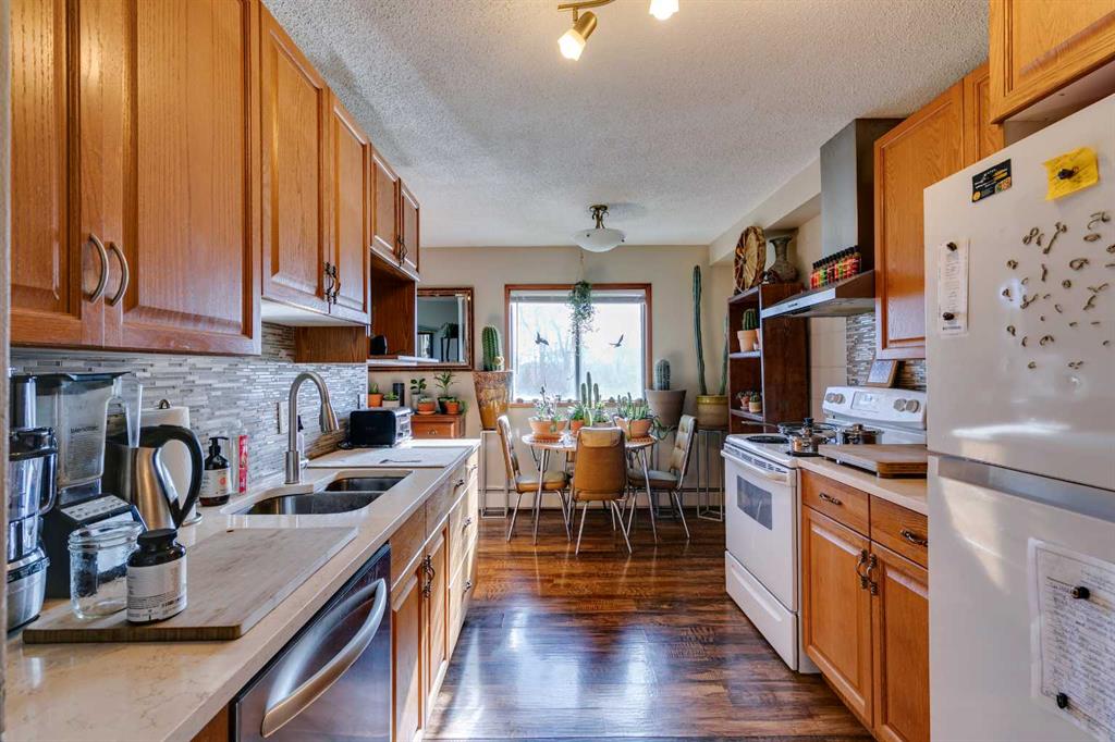 Picture for 810 Drury Avenue NE