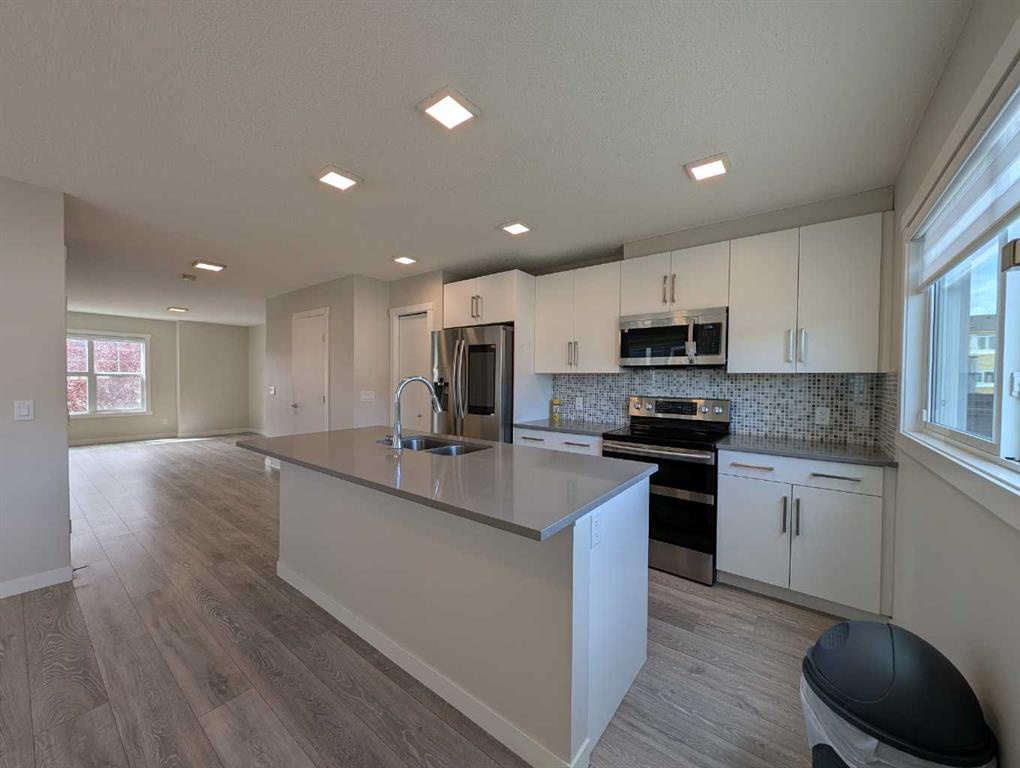 Picture for 290 Fireside Drive 