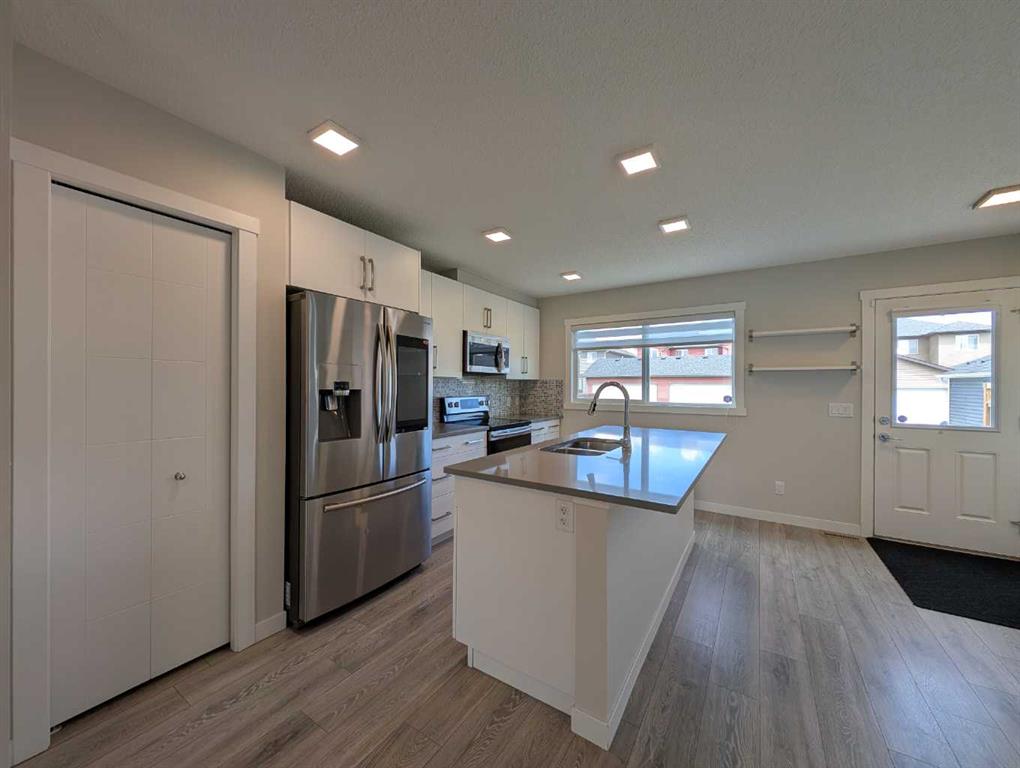 Picture for 290 Fireside Drive 