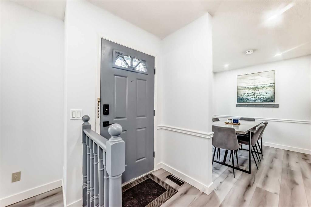 Picture for 1235 Sandpiper Road NW