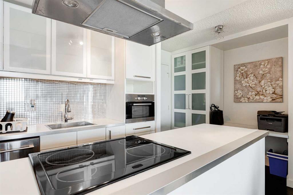 Picture for 701, 1213 13 Avenue SW