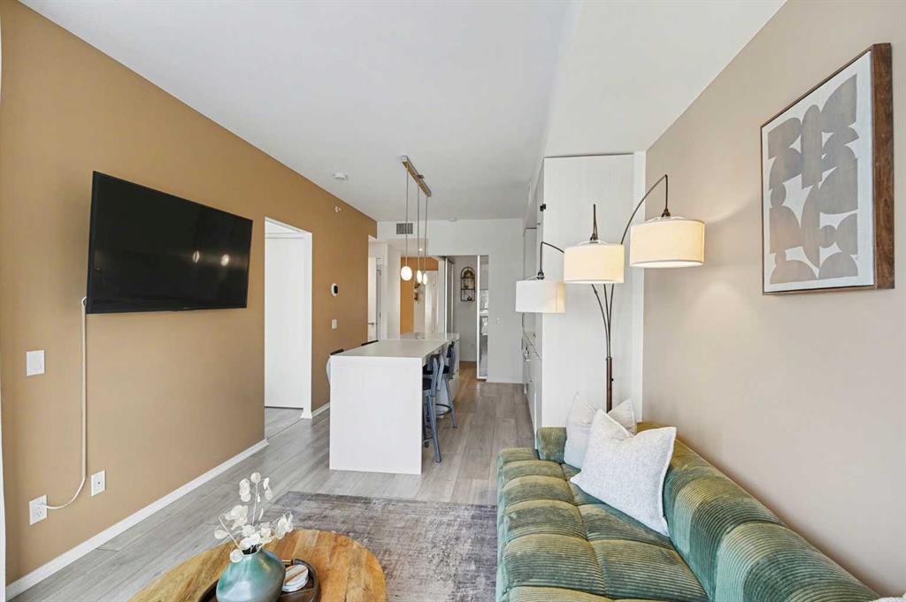 Picture for 1710, 615 6 Avenue SE