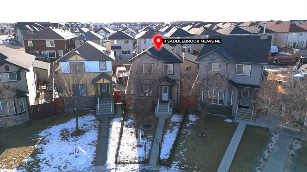 Picture for 11 Saddlebrook Mews NE