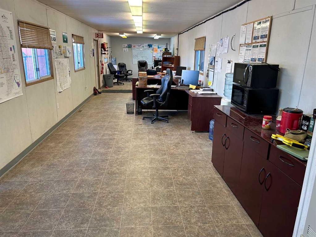 Picture for 414 21 Street SE