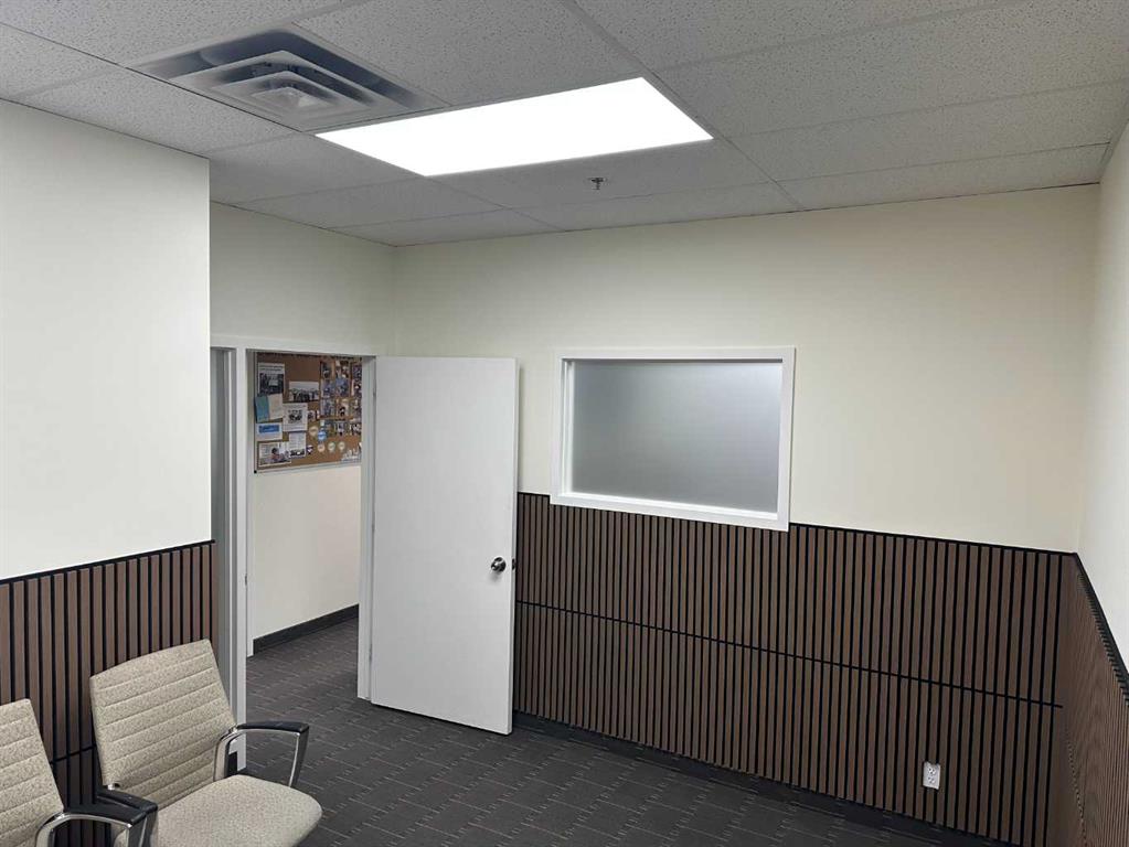 Picture for 203, 5718 1A Street SW