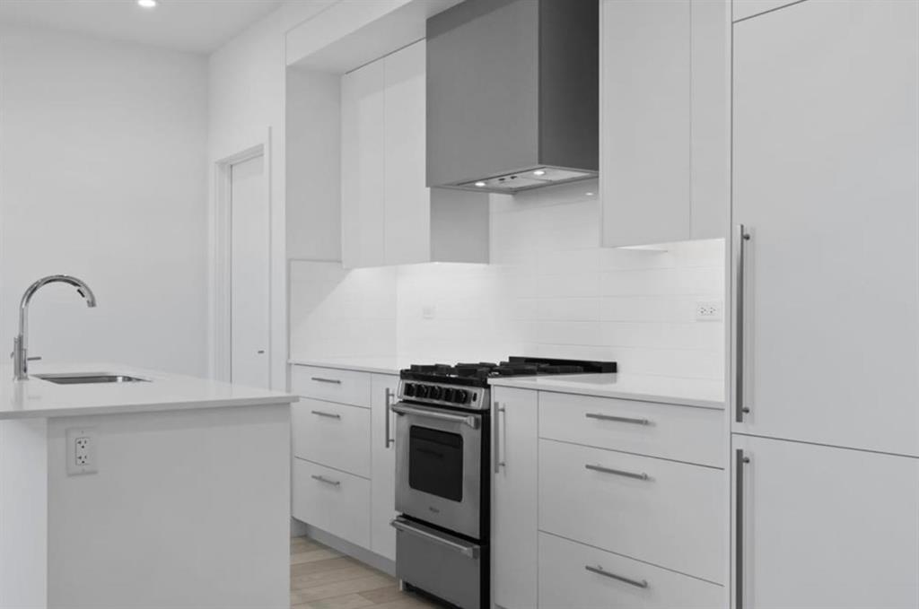 Picture for 102, 8370 Broadcast Avenue SW