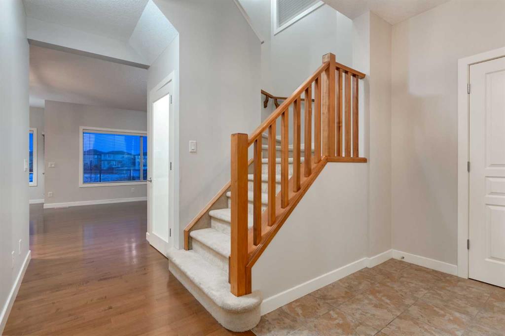 Picture for 1760 LUXSTONE Drive SW