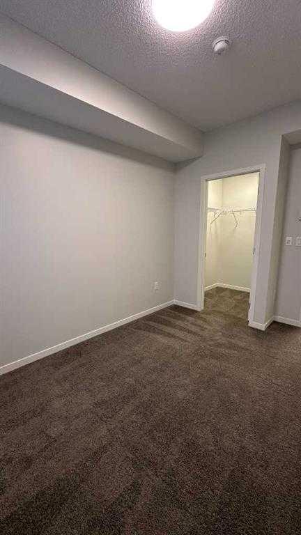 Picture for 3210, 33 Carringham Gate NW