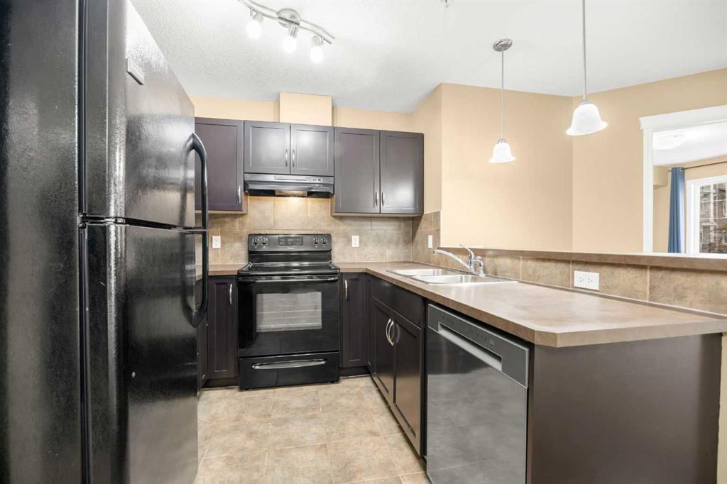 Picture for 2222, 115 Prestwick Villas SE