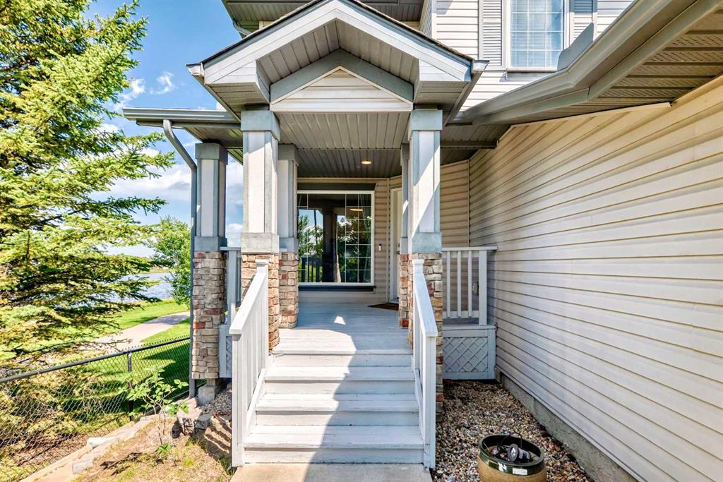 Picture for 325 West Lakeview Drive 