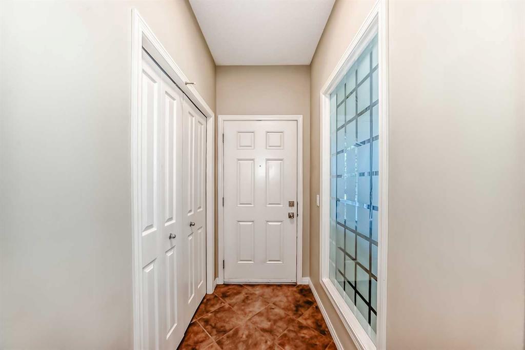 Picture for 325 West Lakeview Drive 